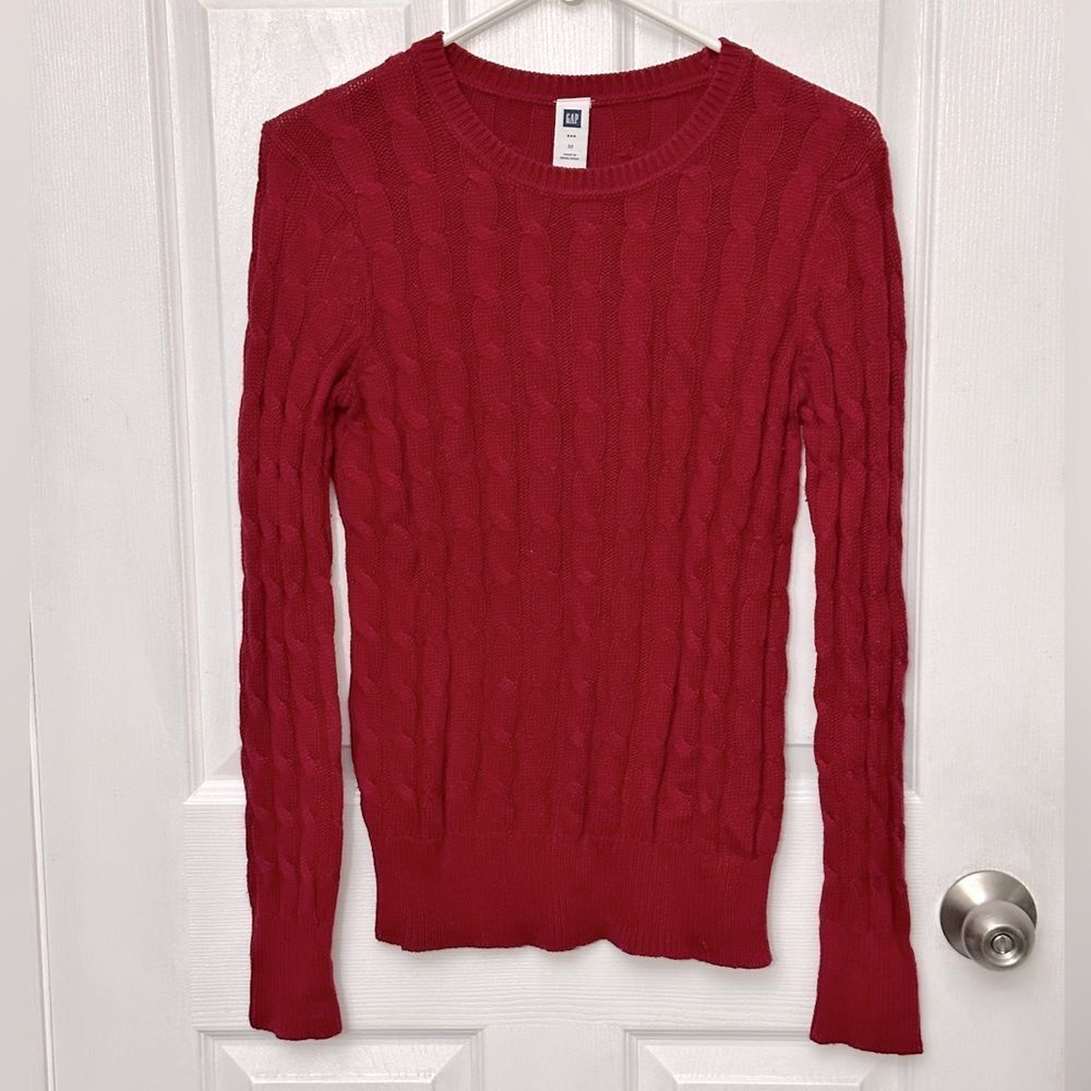 GAP Red Crew Neck Cable Knit Sweater 55% Cotton  Size Medium